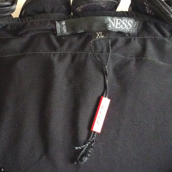 NWOT - Elegant & Gorgeous Ness Special Occassions Top - Picture 4 of 7